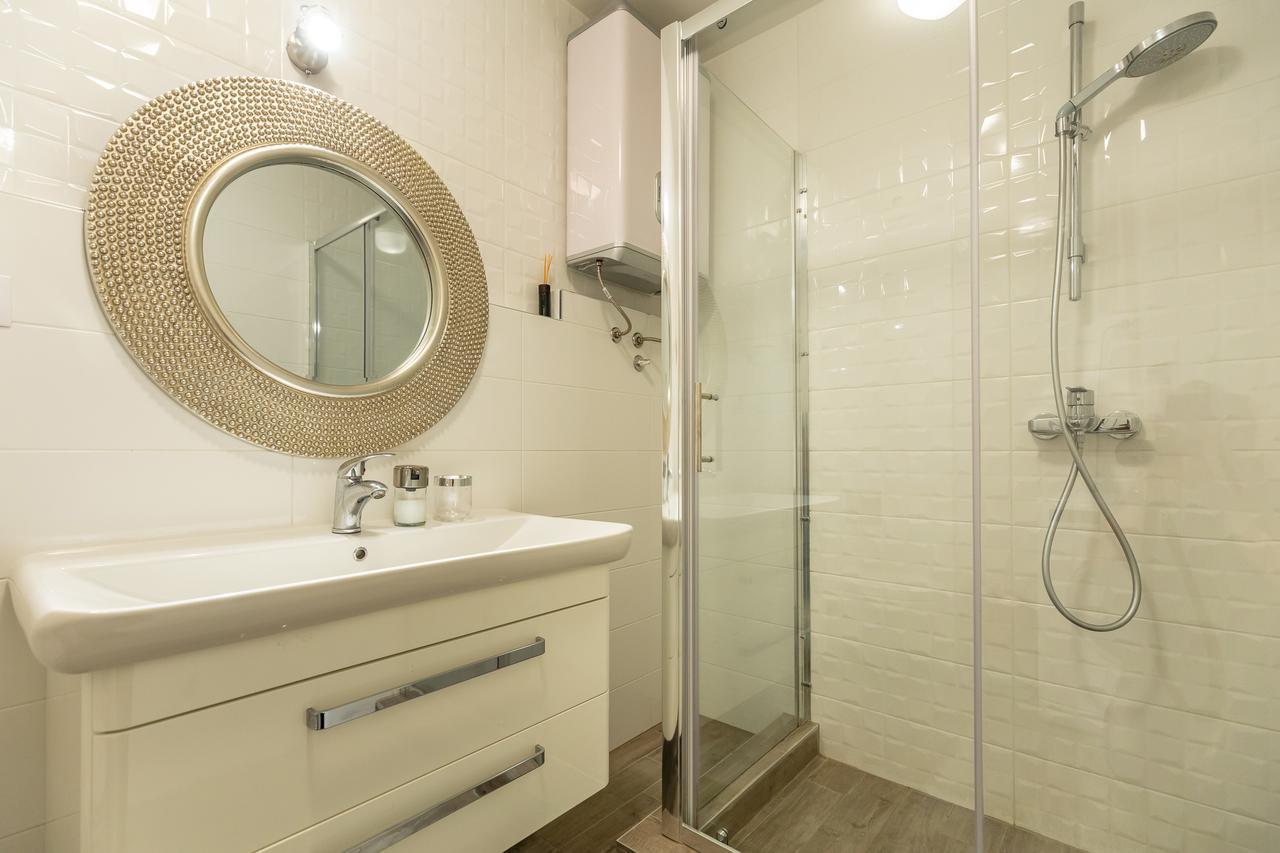 Apartma Hedera A29 *